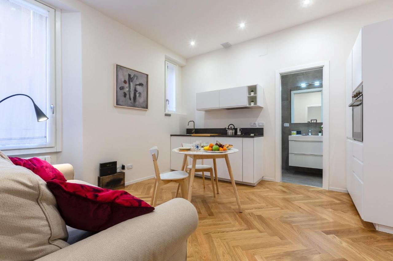 Bologna Piazza Del Nettuno Apartment Bolonha Exterior foto